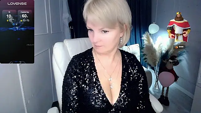 Snapshot of Juarnea chatting on 03-07-25, 08:22 Juarnea online show from 03-07-25, 08:22