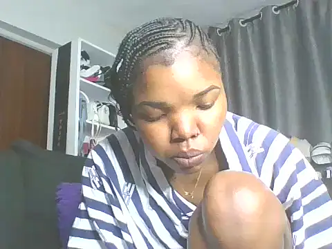 sweet bigclit online show from 10-15-25, 05:18