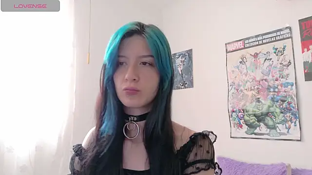 Snapshot of sunshine_girl9 chatting on 09-12-25, 06:19 sunshine girl9 online show from 09-12-25, 06:19