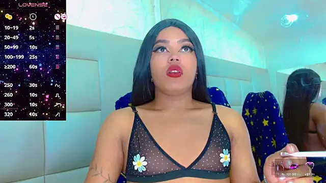 KayleighDreams  online show from 02-12-25, 07:24