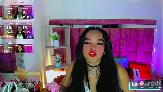 KayleighDreams  online show from 06-06-26, 03:11