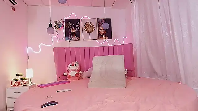 Azul horney online show from 11-15-25, 09:32