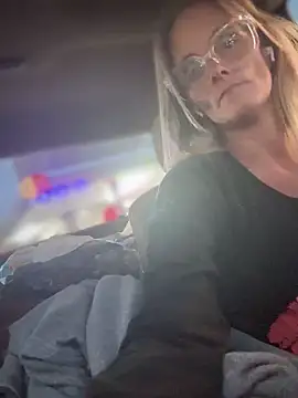 vixendoll87 online show from 02-16-25, 11:26