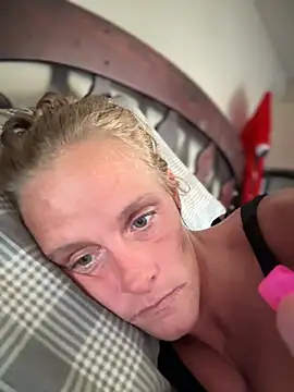 vixendoll87 online show from 03-18-25, 01:20