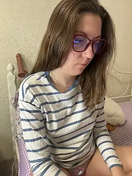 BeatriceTender online show from 04-06-26, 08:54