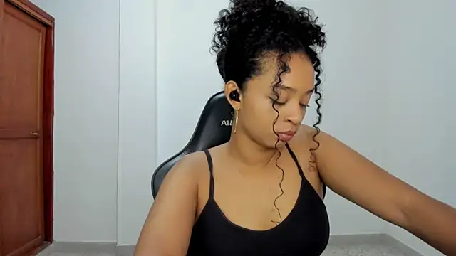 avellanatammy online show from 11-20-25, 02:12