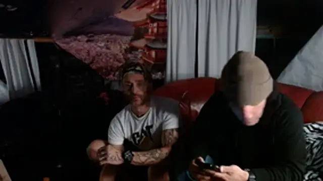 Snapshot of ShiaWay chatting on 12-03-25, 09:40 ShiaWay online show from 12-03-25, 09:40