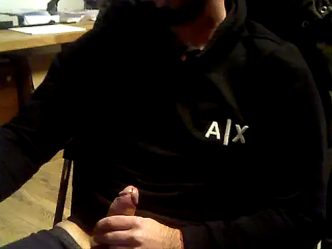 Snapshot of giorgakaci69 chatting on 01-27-25, 07:24 giorgakaci69 online show from 01-27-25, 07:24