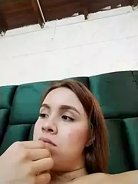 Taiissa  online show from 01-19-25, 01:33