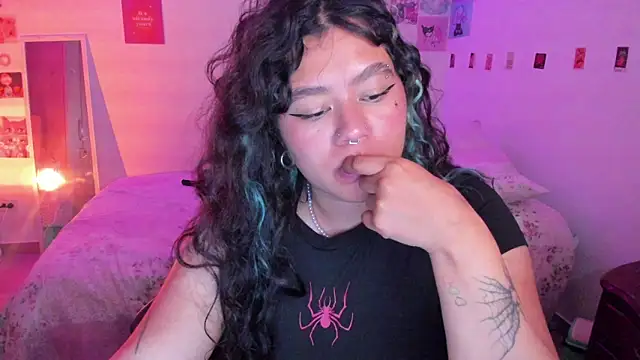 StephaniFox online show from 01-09-25, 01:50