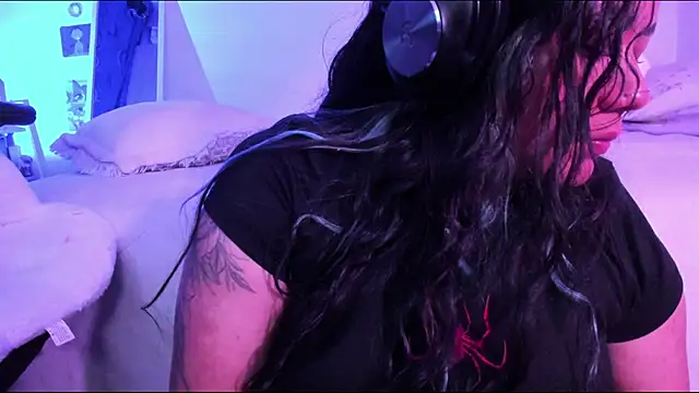 StephaniFox online show from 01-23-25, 07:00