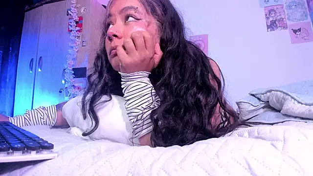 StephaniFox online show from 03-22-25, 03:41