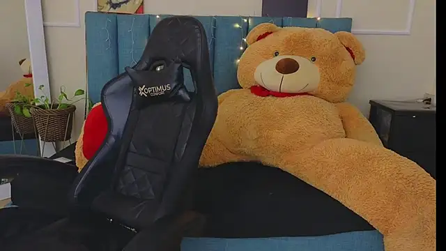 Snapshot of Dj_scarlettmorreti chatting on 01-06-25, 01:31 Dj scarlettmorreti online show from 01-06-25, 01:31