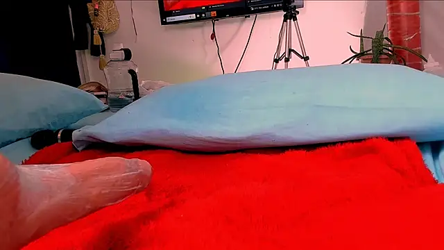 roberts kloe online show from 09-11-25, 02:33