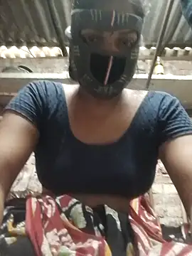 Snapshot of HotSexyBoudi chatting on 12-17-24, 08:45 HotSexyBoudi online show from 12-17-24, 08:45