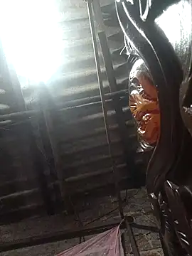 Snapshot of HotSexyBoudi chatting on 10-18-25, 09:21 HotSexyBoudi online show from 10-18-25, 09:21