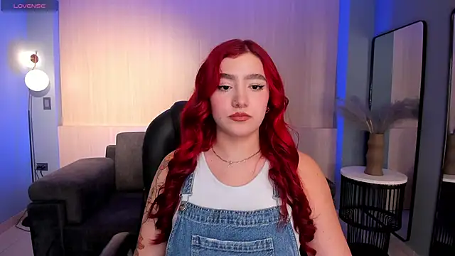 ViolettCastel online show from 02-18-25, 07:19