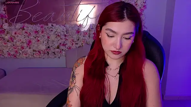 ViolettCastel online show from 01-17-26, 06:33