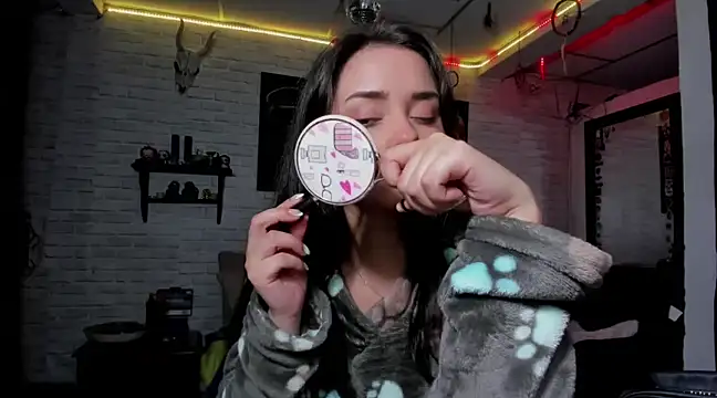 Kimmymadison- online show from 12-08-24, 08:30