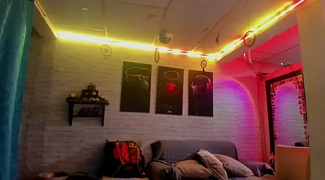 Kimmymadison- online show from 02-06-25, 09:49