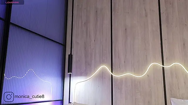 Monikacutie online show from 01-14-25, 04:04