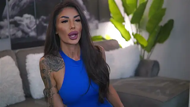 RaquelleVon online show from 09-12-25, 07:19