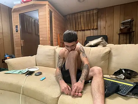 Snapshot of hungkubenski chatting on 11-01-25, 09:33 hungkubenski online show from 11-01-25, 09:33