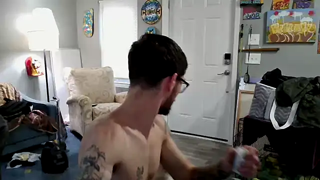 Snapshot of hungkubenski chatting on 11-15-25, 09:11 hungkubenski online show from 11-15-25, 09:11