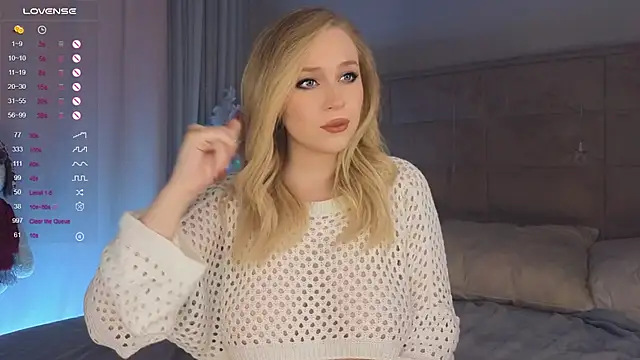 Snapshot of AsteriaHamel chatting on 01-05-25, 11:15 AsteriaHamel online show from 01-05-25, 11:15