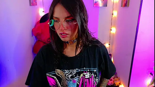 Snapshot of Dann_dan chatting on 01-20-25, 03:15 Dann dan online show from 01-20-25, 03:15