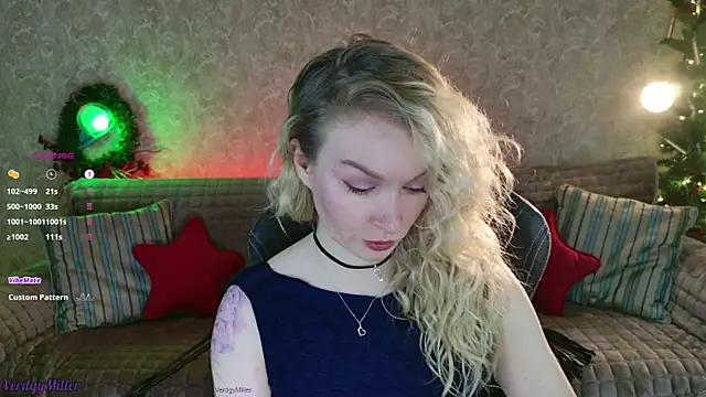 Snapshot of VerdgyMiller chatting on 12-27-24, 06:14 VerdgyMiller online show from 12-27-24, 06:14