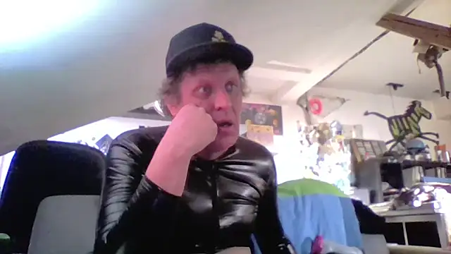Bigthroaterboy online show from 05-09-26, 05:18