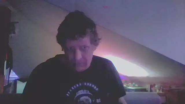 Bigthroaterboy online show from 05-13-26, 03:37