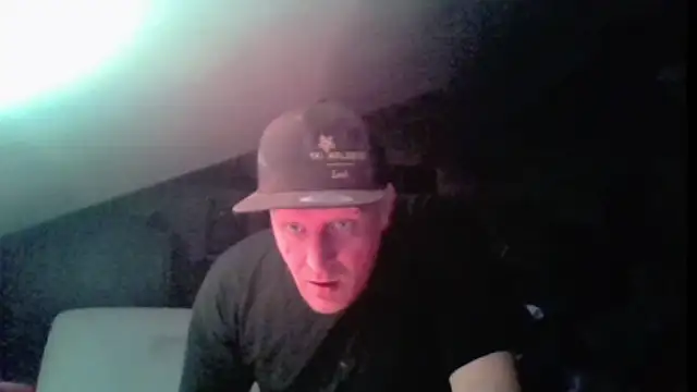 Bigthroaterboy online show from 05-30-26, 12:41