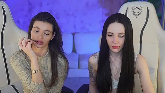 Snapshot of Sara_Tranquil chatting on 03-17-25, 01:39 Sara Tranquil online show from 03-17-25, 01:39