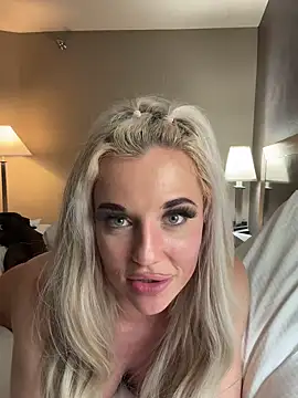 JayJayPink online show from 01-27-25, 09:44