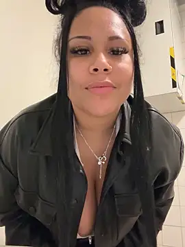 HaileyDiana online show from 03-09-25, 07:48