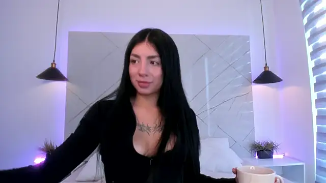 ANTONELLA  ROUSE  online show from 07-12-26, 11:56