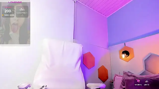 Melissa Koster online show from 03-16-25, 01:49