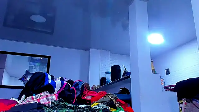 kerlysmith 24 online show from 02-06-25, 04:14