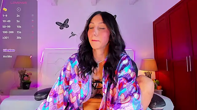 Snapshot of LyaEvanss chatting on 01-07-25, 01:35 LyaEvanss online show from 01-07-25, 01:35