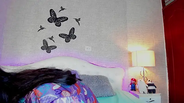 Snapshot of LyaEvanss chatting on 03-20-25, 02:08 LyaEvanss online show from 03-20-25, 02:08