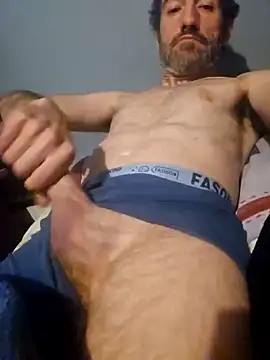 Snapshot of Joysdic41 chatting on 12-20-24, 10:05 Joysdic41 online show from 12-20-24, 10:05