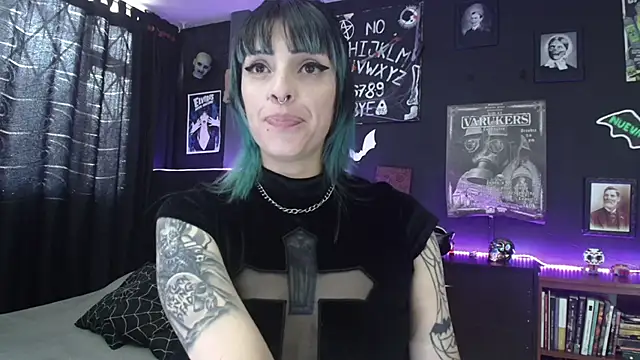 Goddess Mortem online show from 04-08-26, 04:07