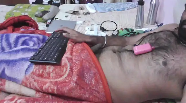 Snapshot of sanik_2428 chatting on 01-16-25, 05:44 sanik 2428 online show from 01-16-25, 05:44
