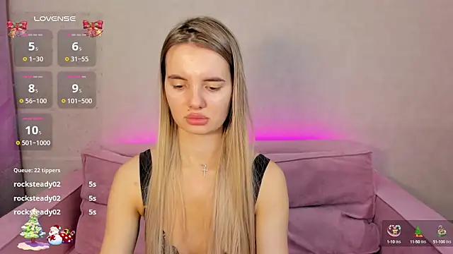 Erika Carpenter online show from 01-12-25, 12:07