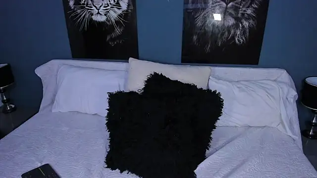 Liana Bernocchi online show from 03-15-25, 11:28