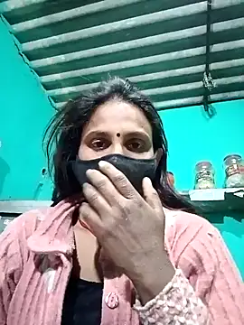 Snapshot of Baby__Shreya chatting on 01-17-25, 10:45 Baby  Shreya online show from 01-17-25, 10:45