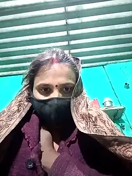 Snapshot of Baby__Shreya chatting on 01-18-25, 10:49 Baby  Shreya online show from 01-18-25, 10:49