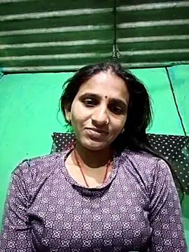 Baby  Shreya online show from 12-19-25, 06:37